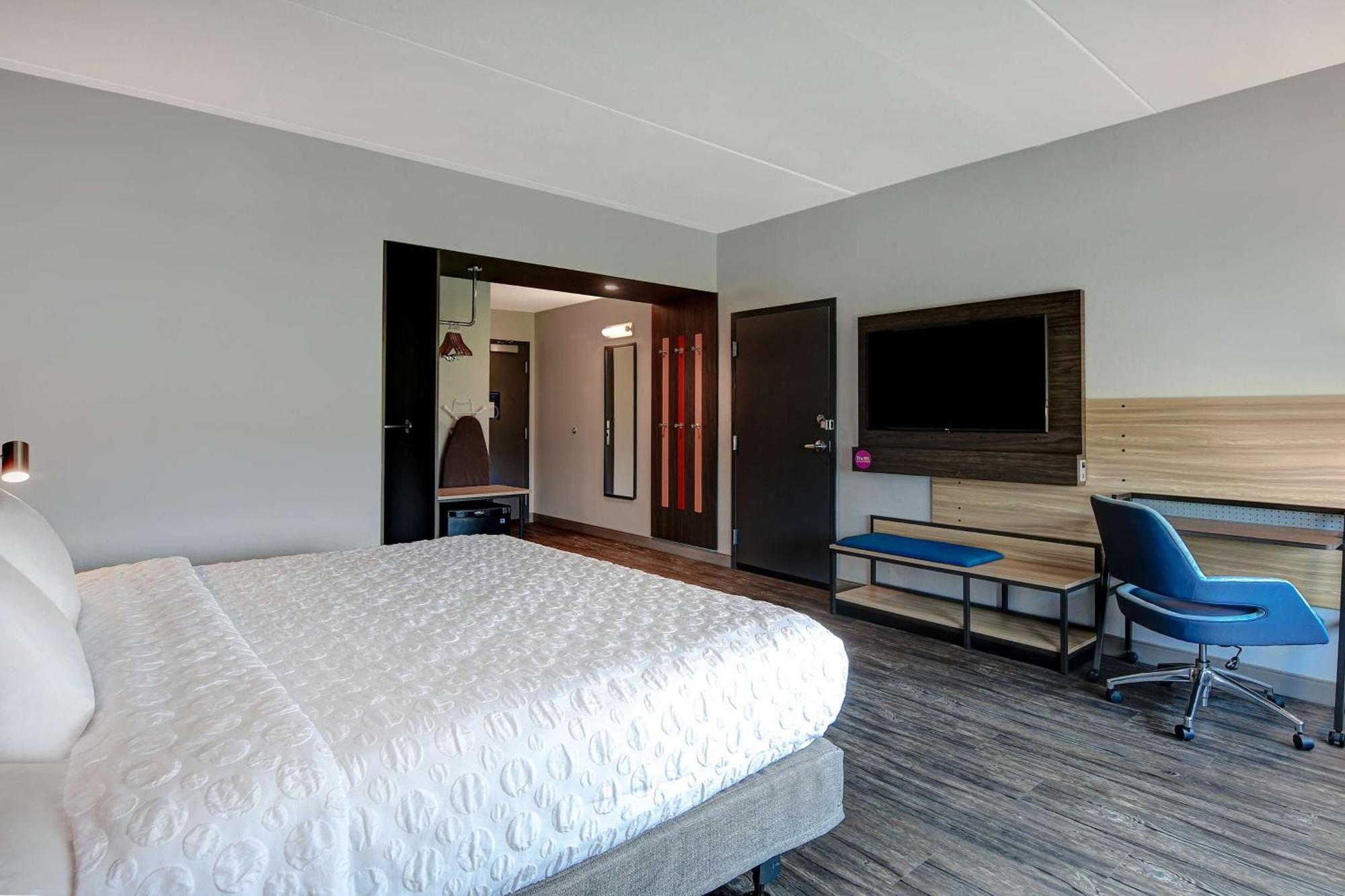 Tru By Hilton Macon North, Ga Otel Dış mekan fotoğraf